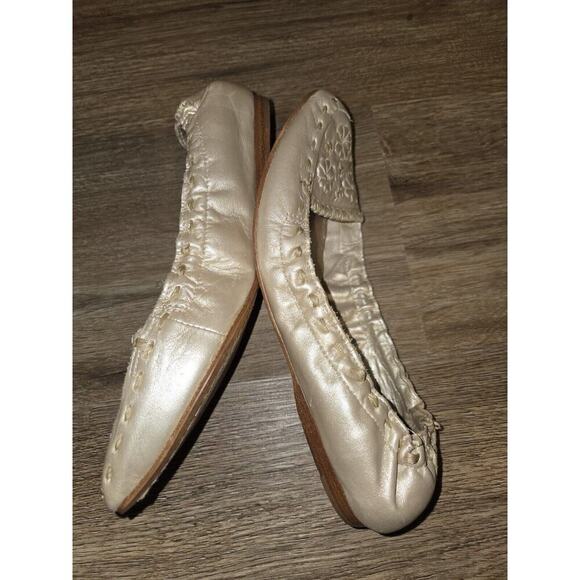 JACK ROGERS SZ 6M METALLIC CHAMPAGNE LEATHER BALLET FLATS FLORAL SHOES - Picture 5 of 7
